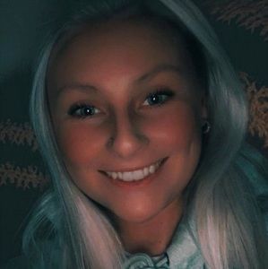 Meet your Posher, Alli